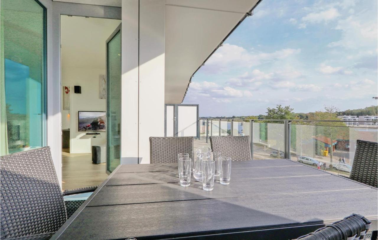 2 Bedroom Stunning Apartment In Luebeck Travemuende ภายนอก รูปภาพ